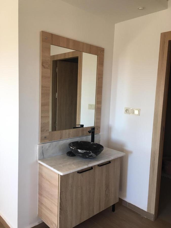 Apartement Haut Standing Avec Piscine A La Marina Saïdia Ngoại thất bức ảnh